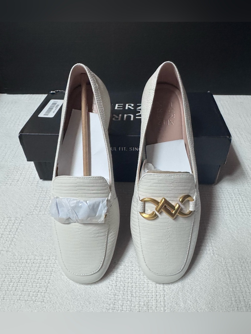 Naturalizer shoes women's Jovie warm white wide width size 7